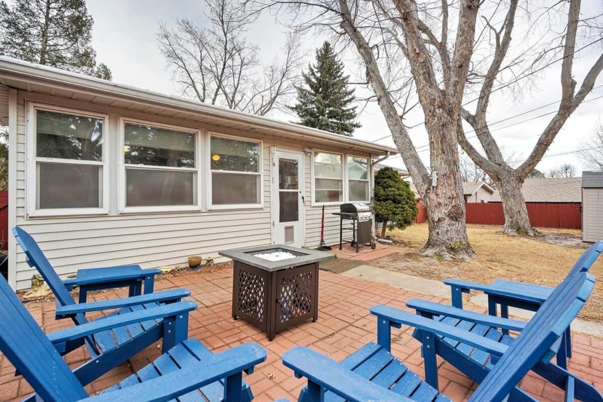 Office Space Garden Of The Gods Usafa Fire Pit Villa Colorado Springs Exterior photo